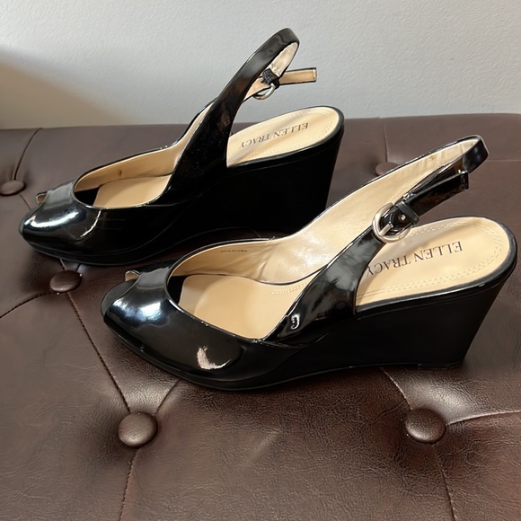 Ellen Tracy, women’s 8.5, black, wedge, open toe shoes - Picture 2 of 6